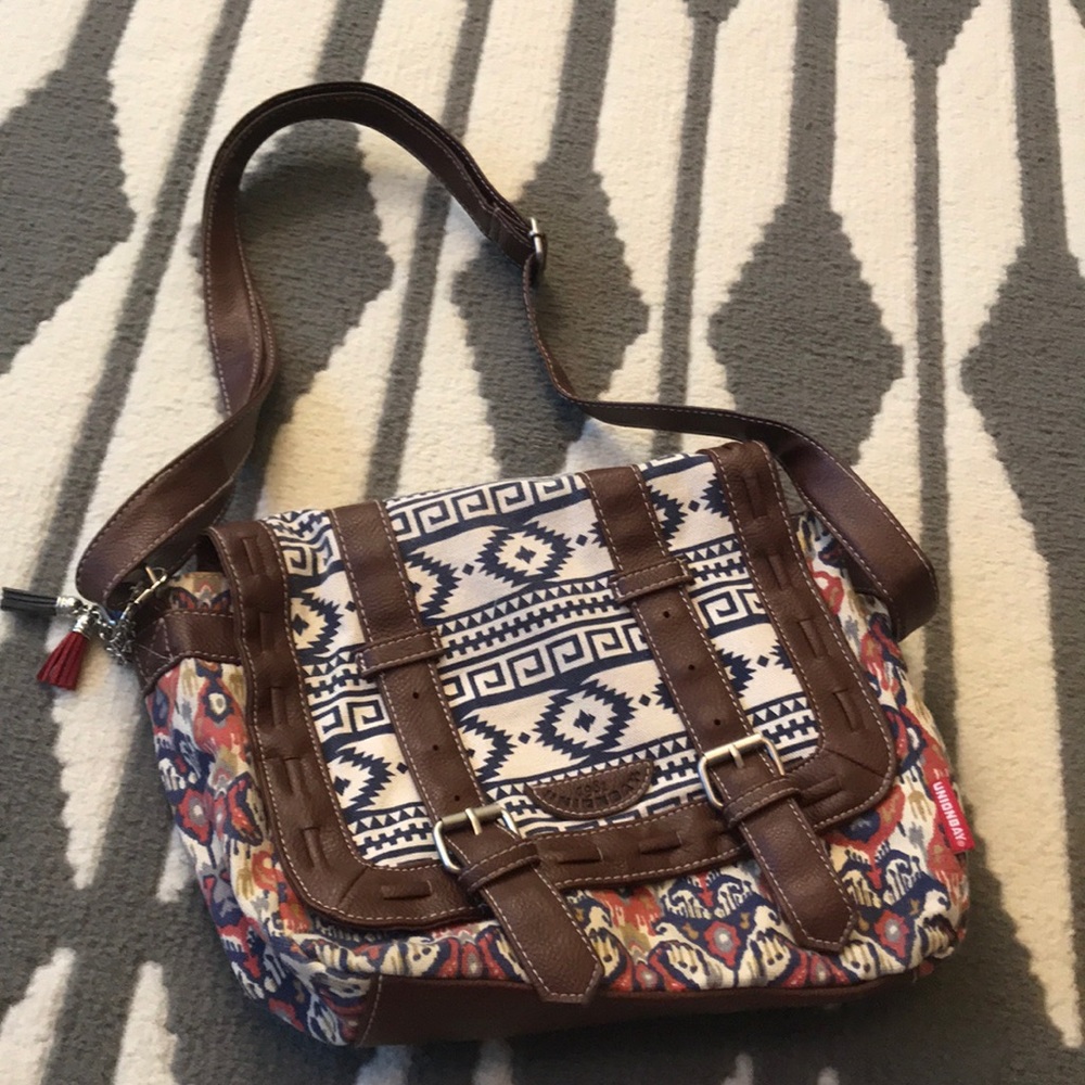 Unionbay cross body purse